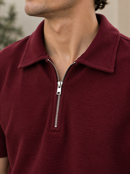 Textured Quarter-Zip Polo T-Shirt – Burgundy
